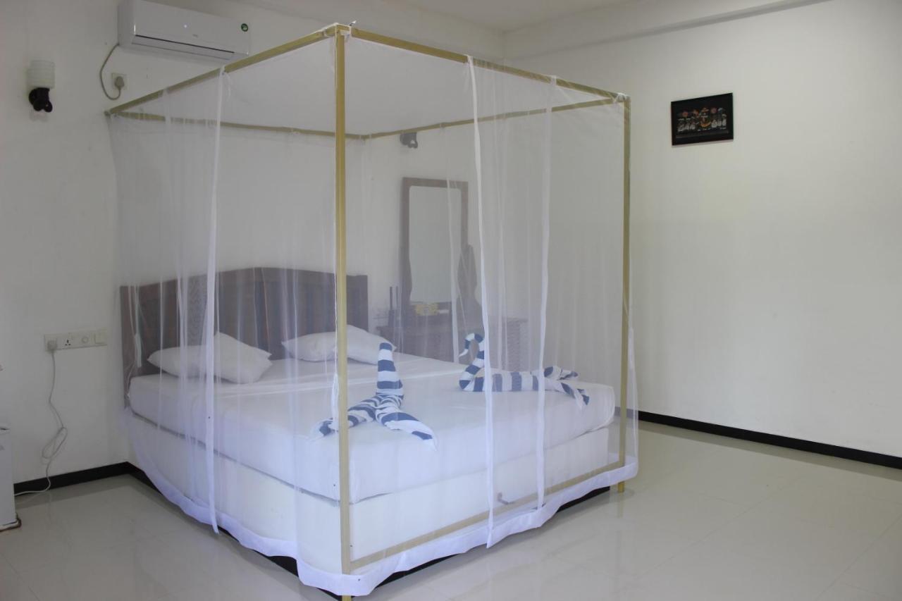 White Lion Paradise Dikwella Batigama 外观 照片